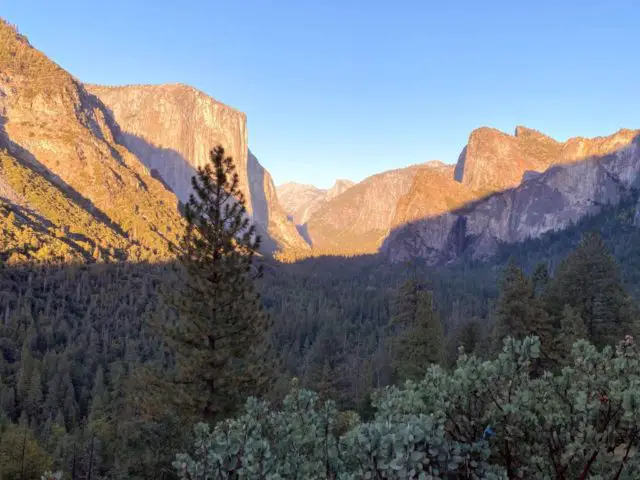 save money on travel - visit to yosemite